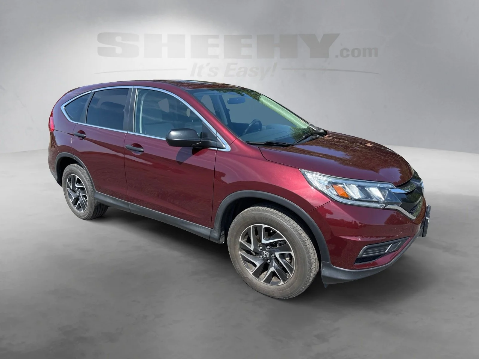 Used 2016  Honda SE image 2