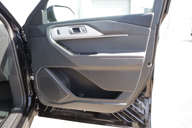 New 2026 Agate Black Metallic Ford Active image 41