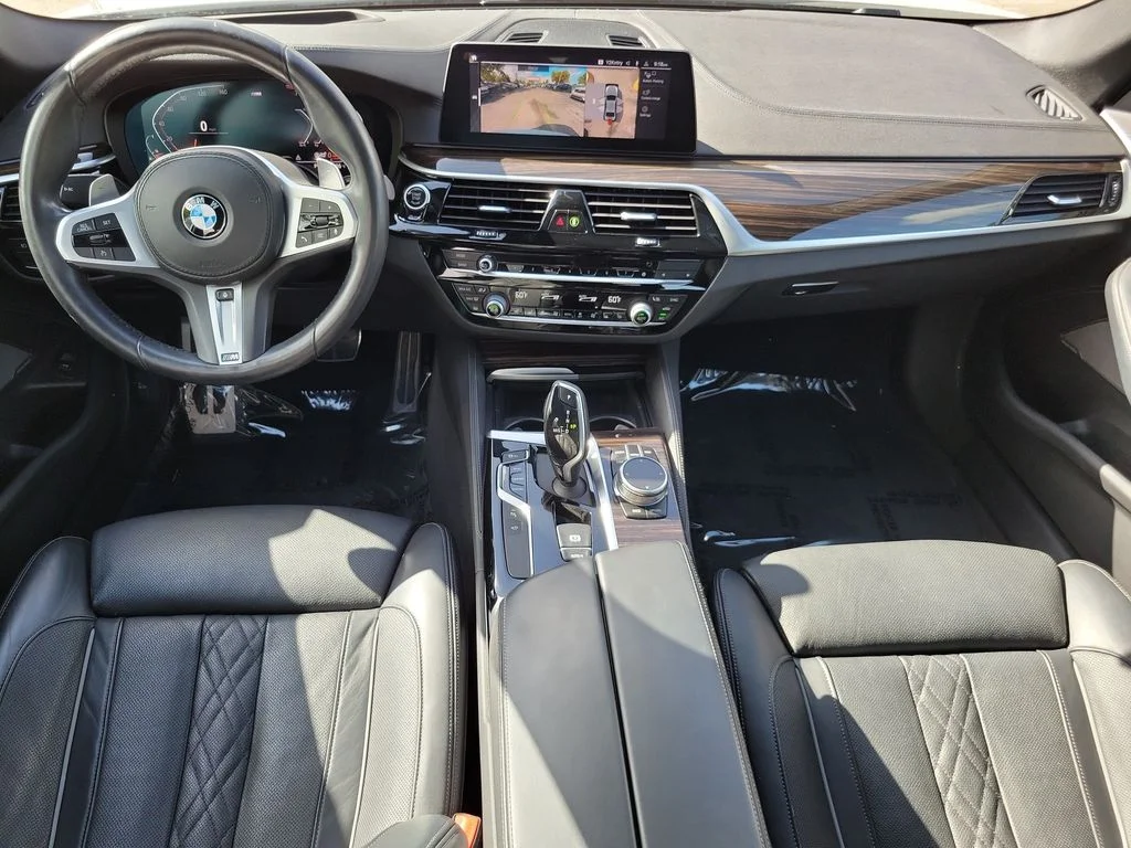 Used 2020 White BMW 540i xDrive image 17
