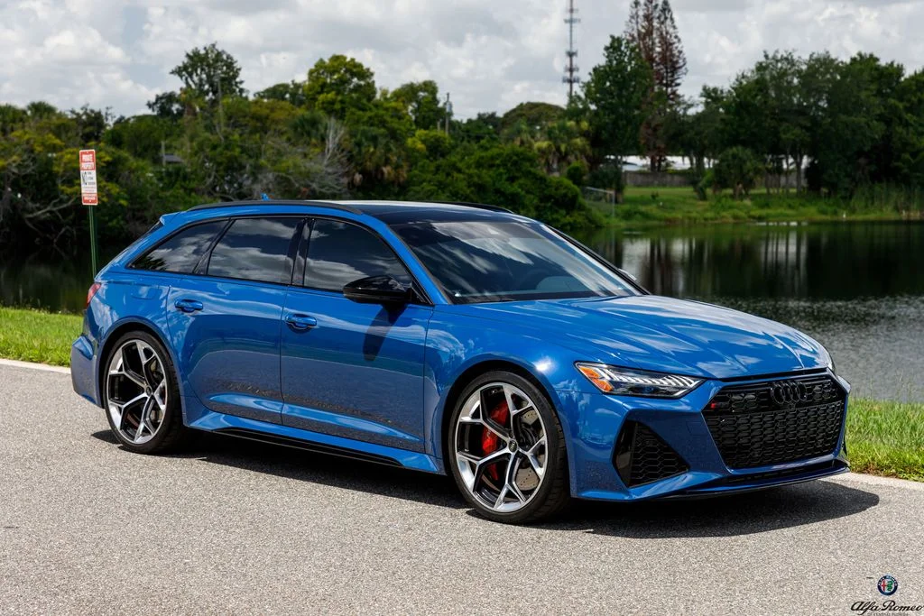 Used 2025 Blue Audi 4.0T image 1
