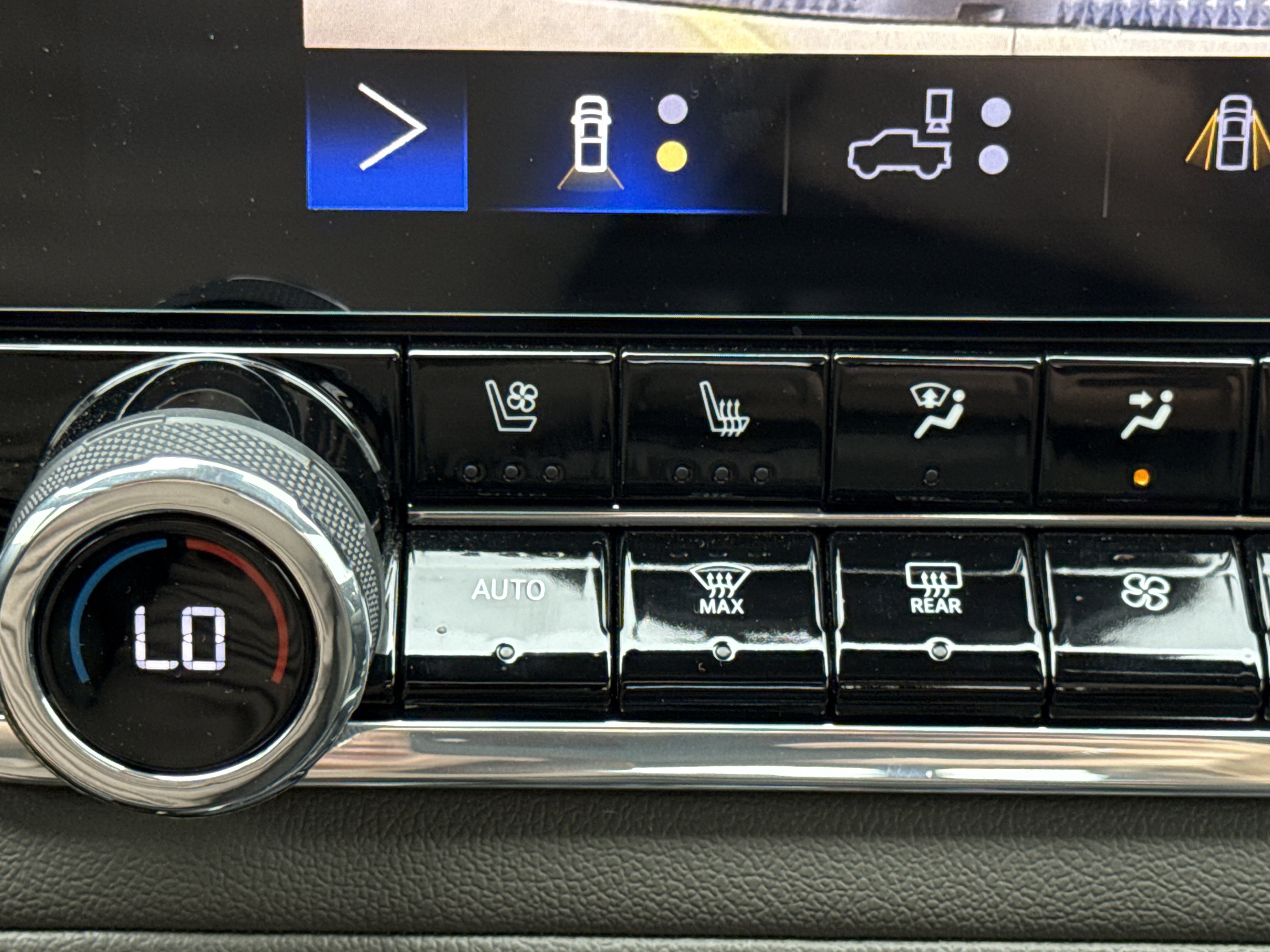 Used 2023 Black Chevrolet ZR2 image 19