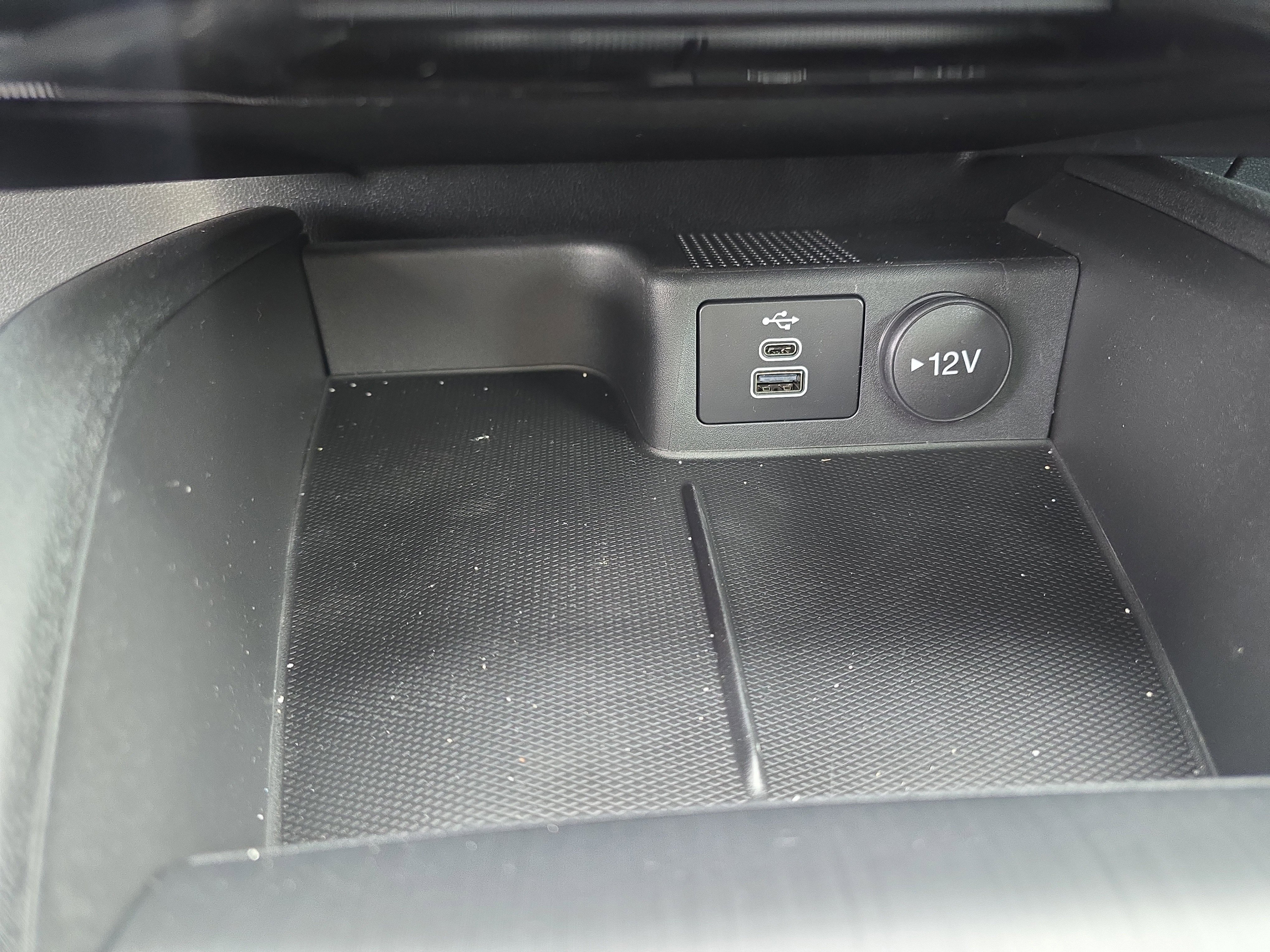 New 2026 Space Silver Metallic Ford Active® image 25