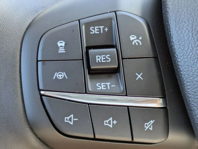 New 2026 Oxford White Ford Lariat® image 25