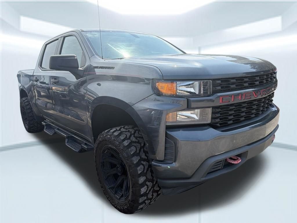 Used 2020 Gray Chevrolet Custom image 4