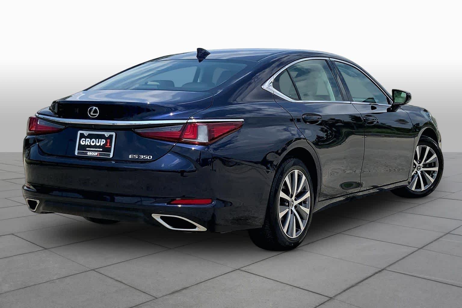 Used 2019 Nightfall Mica Lexus  image 13