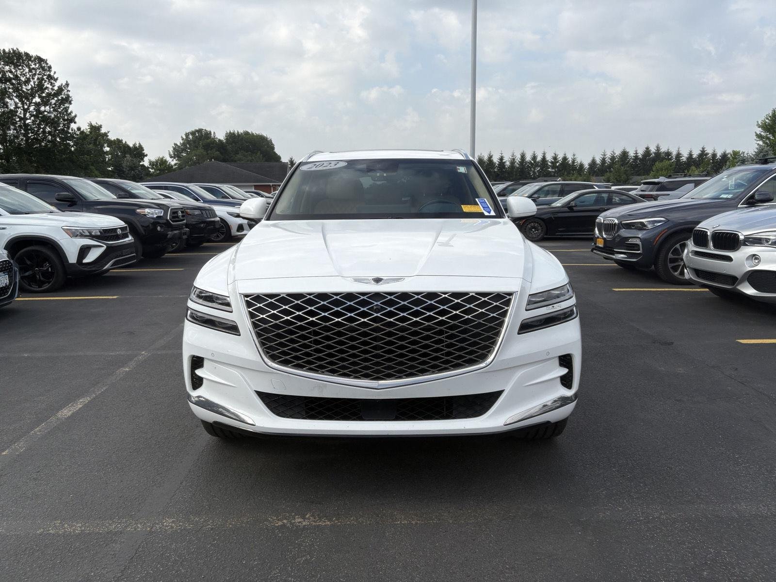 Used 2023 Alta White Genesis 3.5T image 2