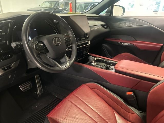 2024 Lexus RX Hybrid 500h - Photo 11