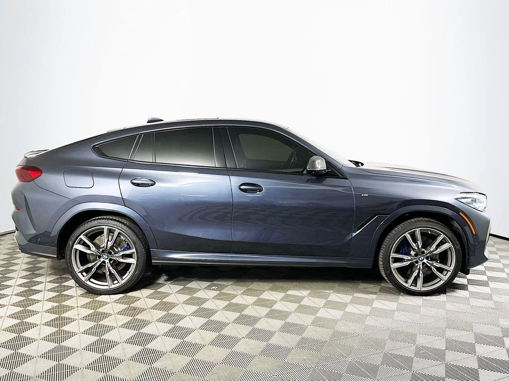 Used 2020 Arctic Gray Metallic BMW M50i image 4