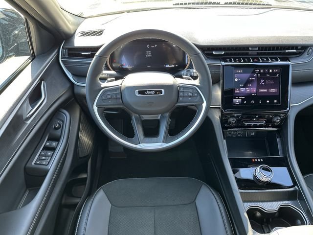 New 2025 Black Jeep Altitude X image 27