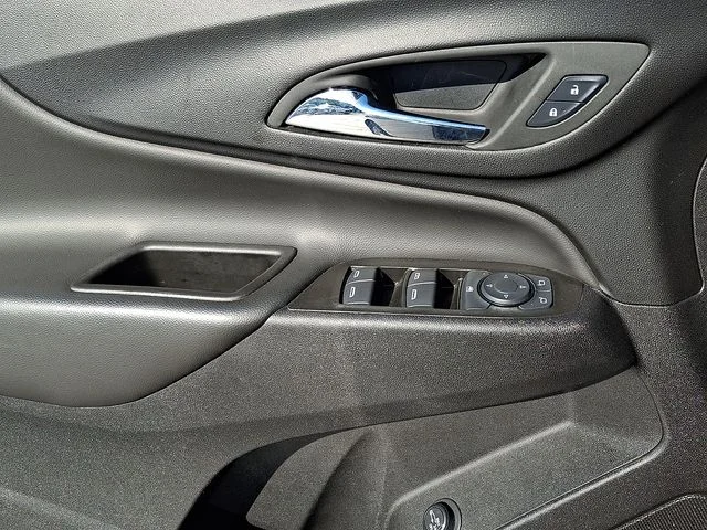 Used 2024 Gray Chevrolet LT image 11
