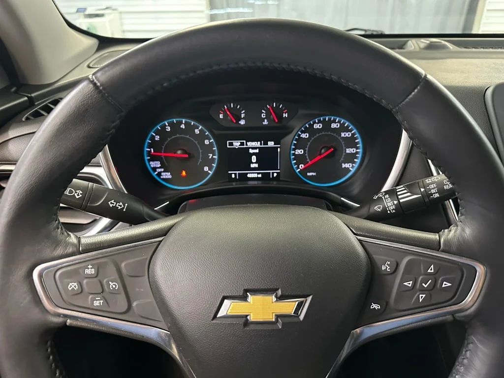 Used 2018 MOSAIC BLACK METALLIC Chevrolet LT image 7