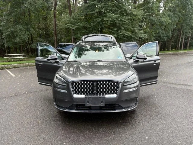 Used 2020 Magnetic Gray Lincoln Reserve image 34