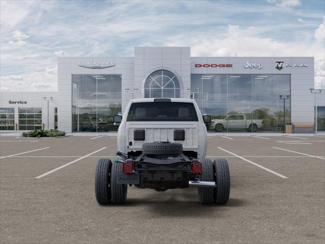 New 2026 Bright White Clear-Coat Exterior Paint RAM Tradesman image 33