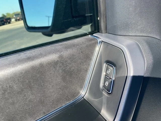 New 2026 Avalanche Ford XLT image 11