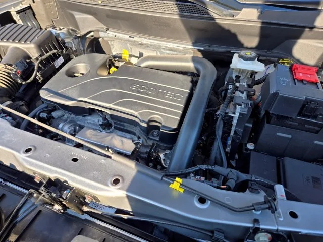 Used 2025 Sterling Gray Metallic Chevrolet LT image 23