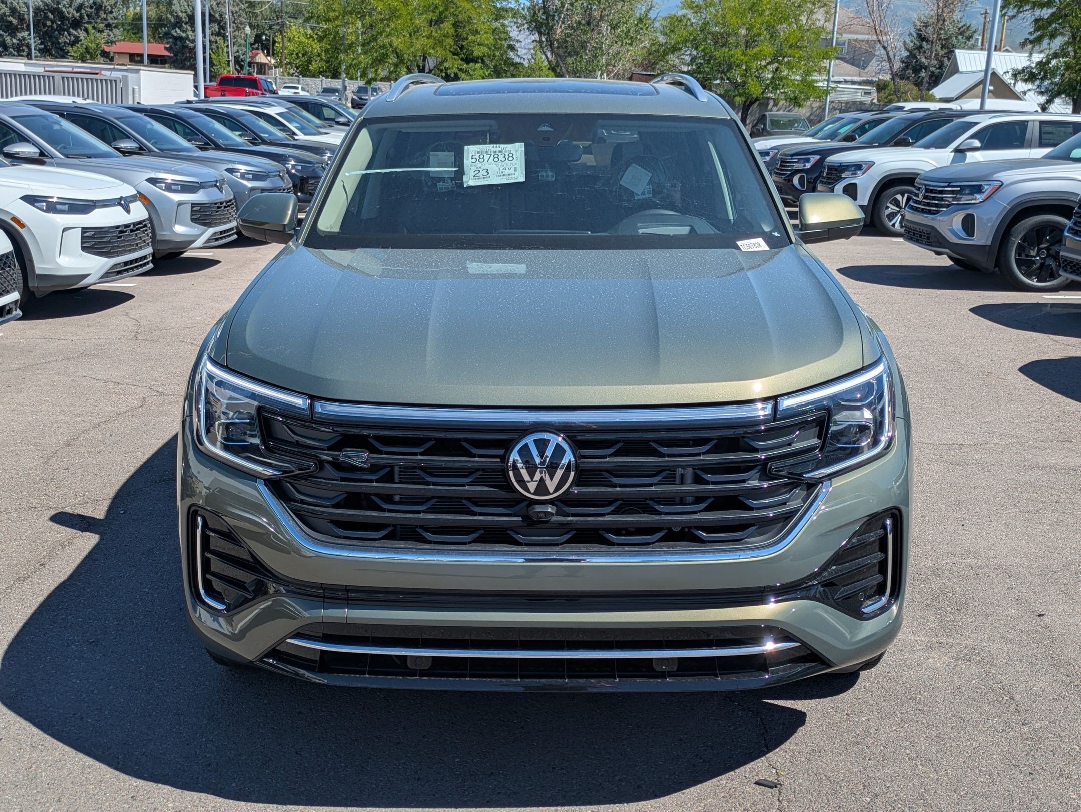 New 2026 Avocado Green Pearl Volkswagen 2.0T SEL Premium R-Line image 9