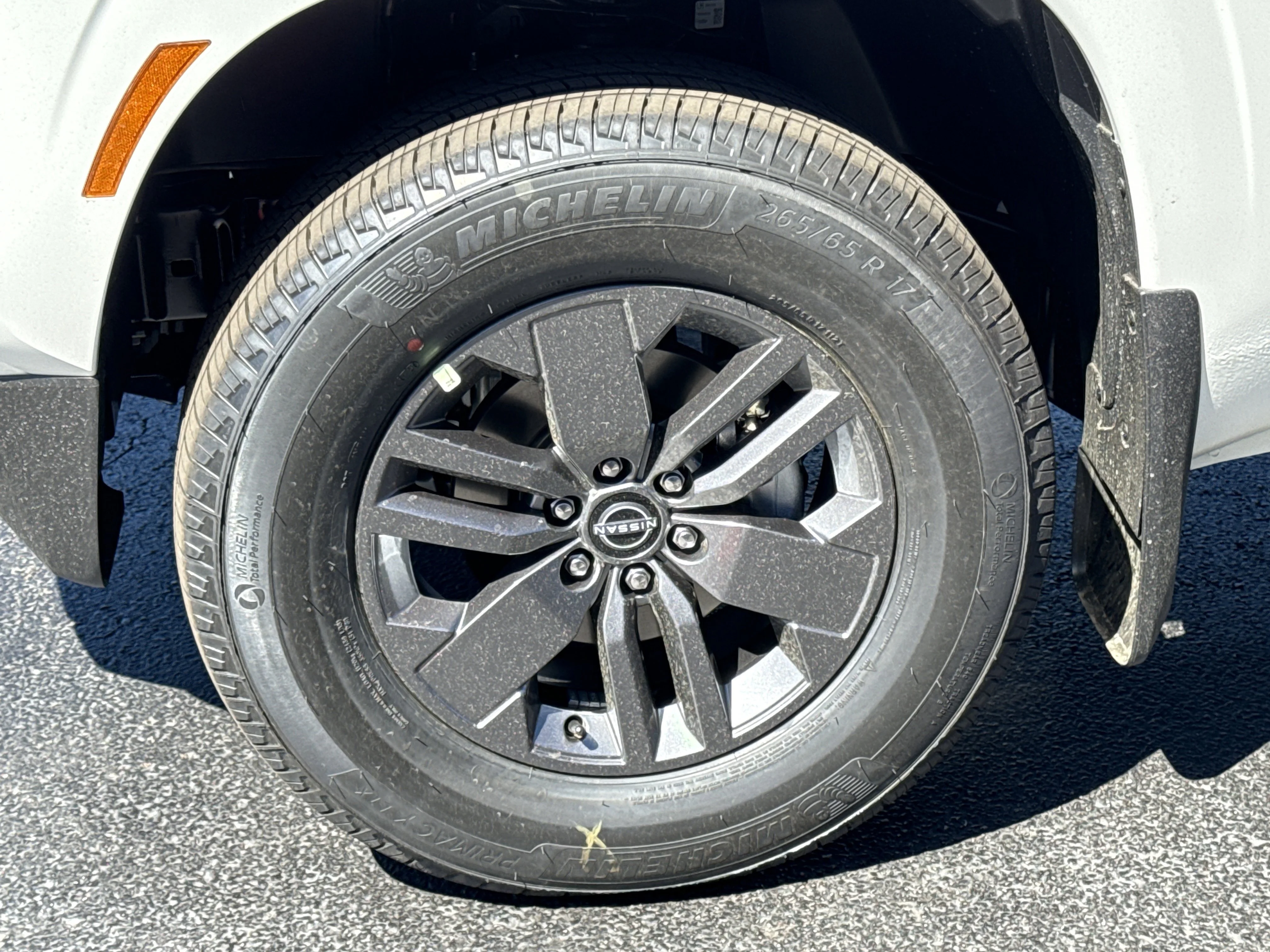 New 2026 Glacier White Nissan SV 4WD image 13