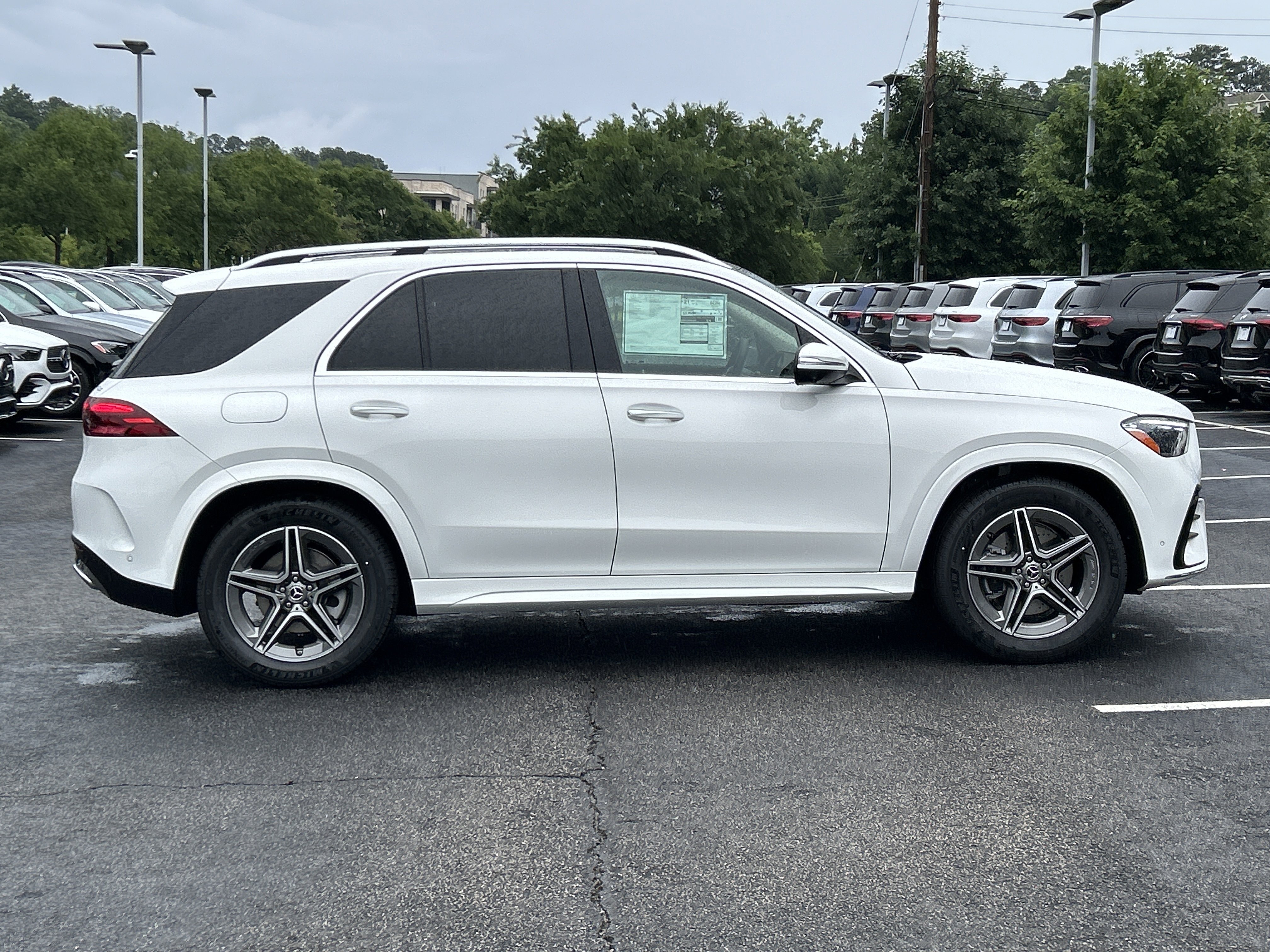 New 2026 Polar White Mercedes-Benz GLE 450 4MATIC® SUV image 5