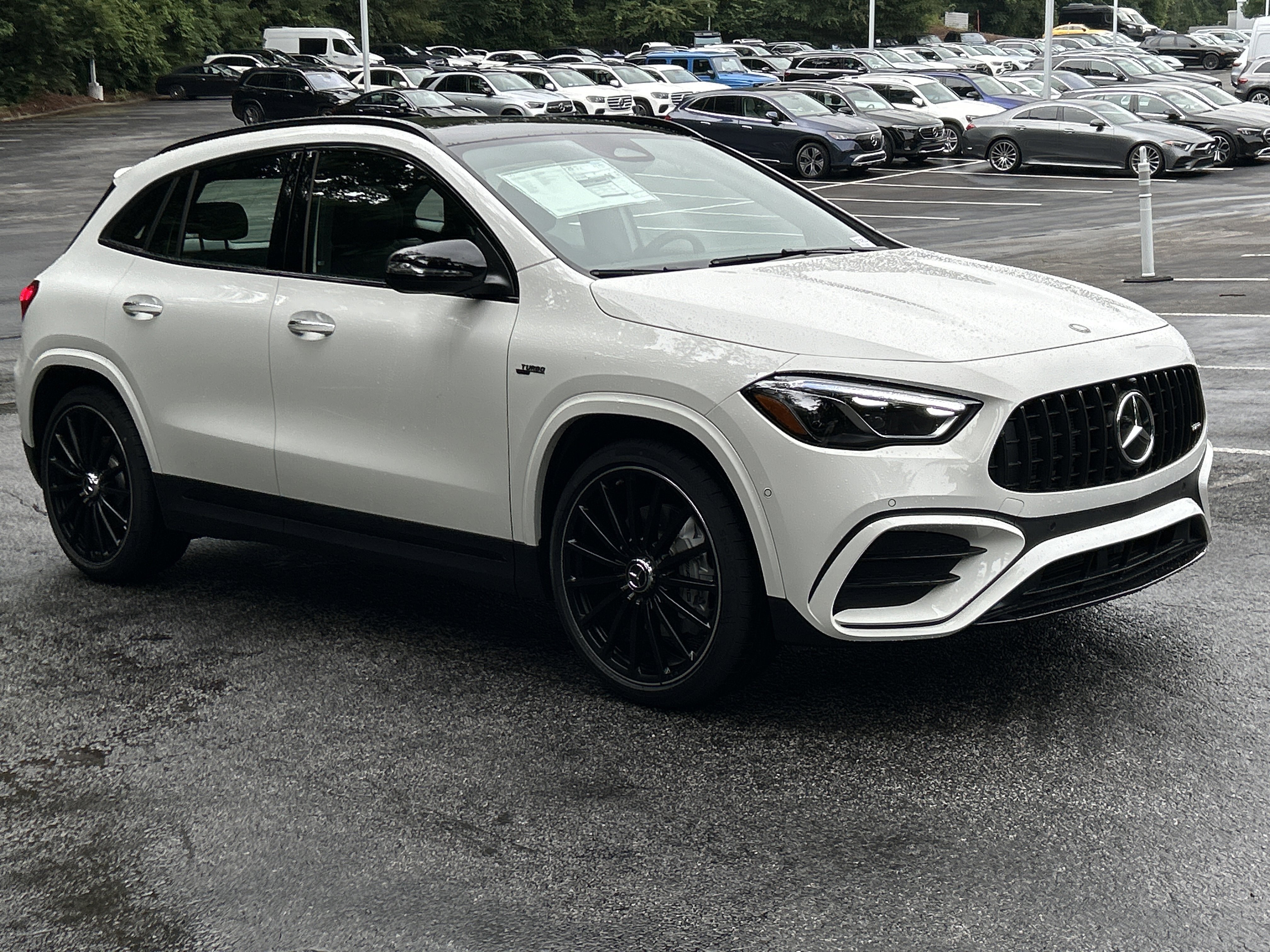 New 2026 Polar White Mercedes-Benz AMG® GLA 35 4MATIC® SUV image 4
