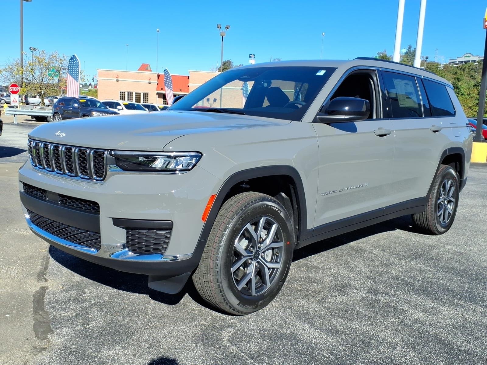 2027 Jeep Grand Cherokee L