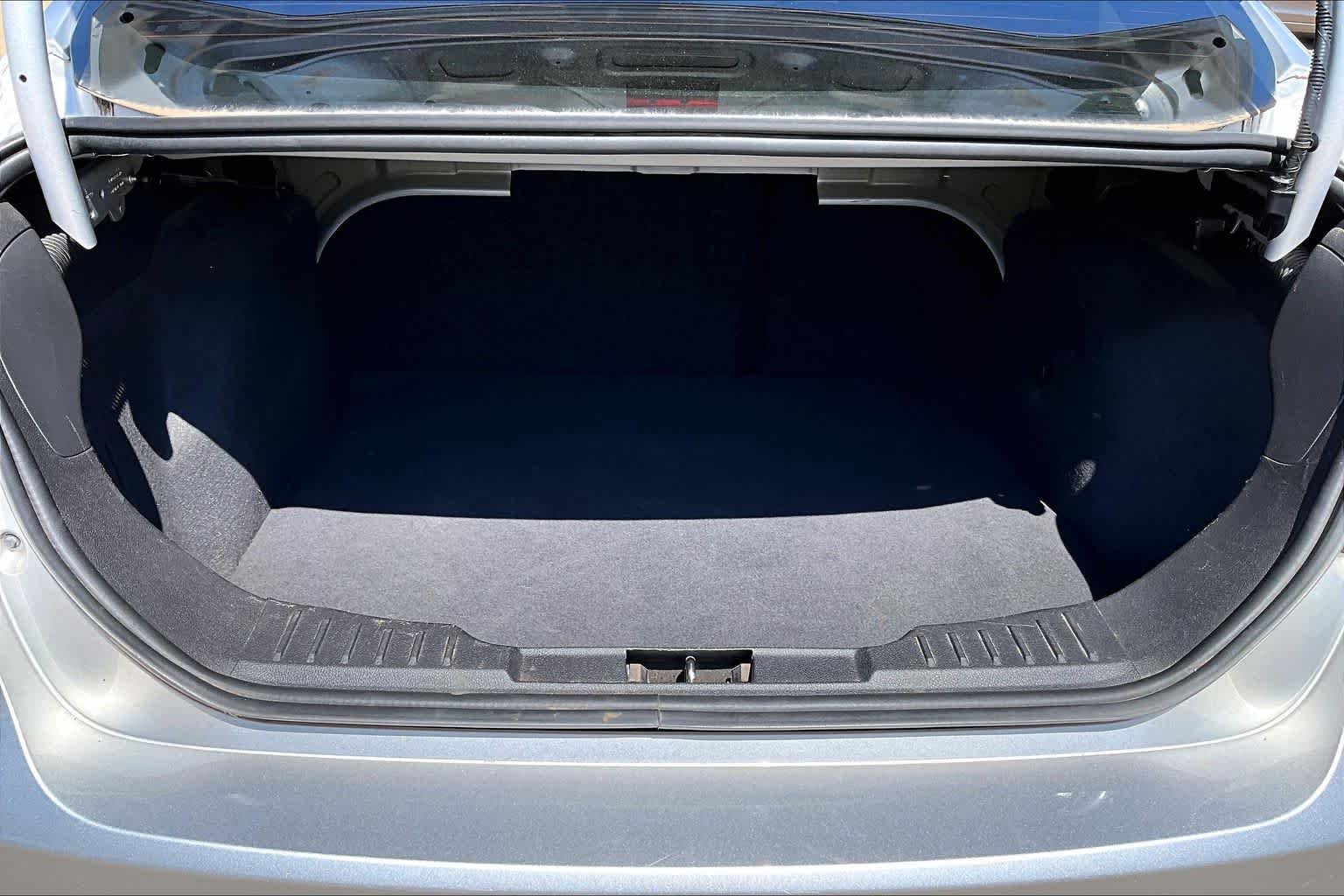 Used 2015 Ingot Silver Ford S image 30
