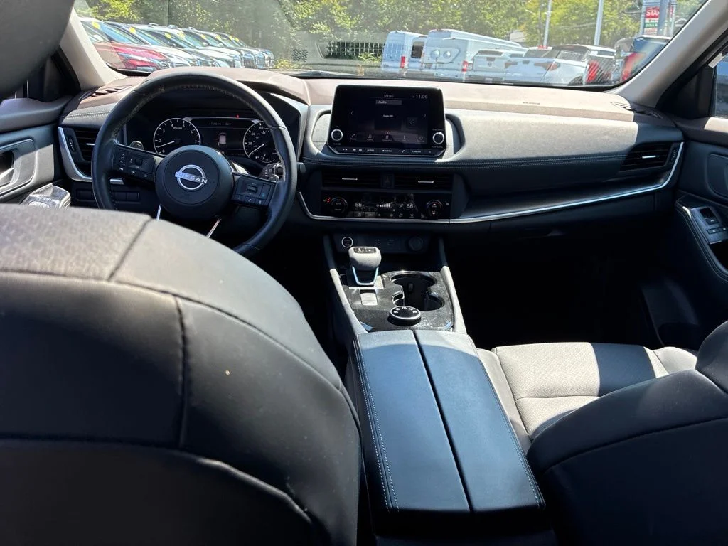 Certified Used 2023 Gray Nissan SV image 28