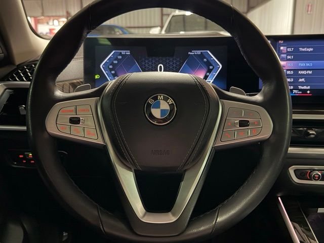 Used 2023 Blue BMW xDrive40i image 14