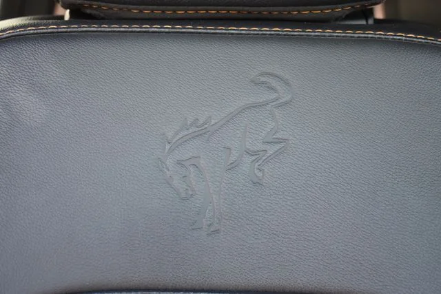 Used 2022 Gray Ford Badlands image 19