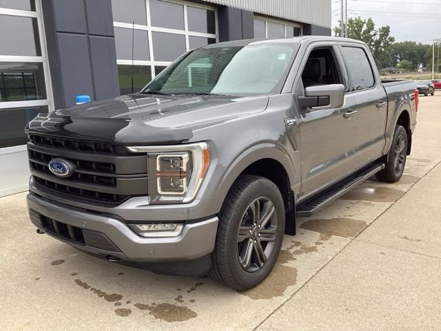 Certified Used 2022 Gray Metallic Ford Lariat image 2