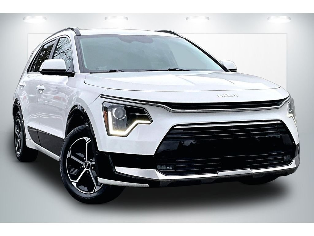 2023 Kia Niro SX