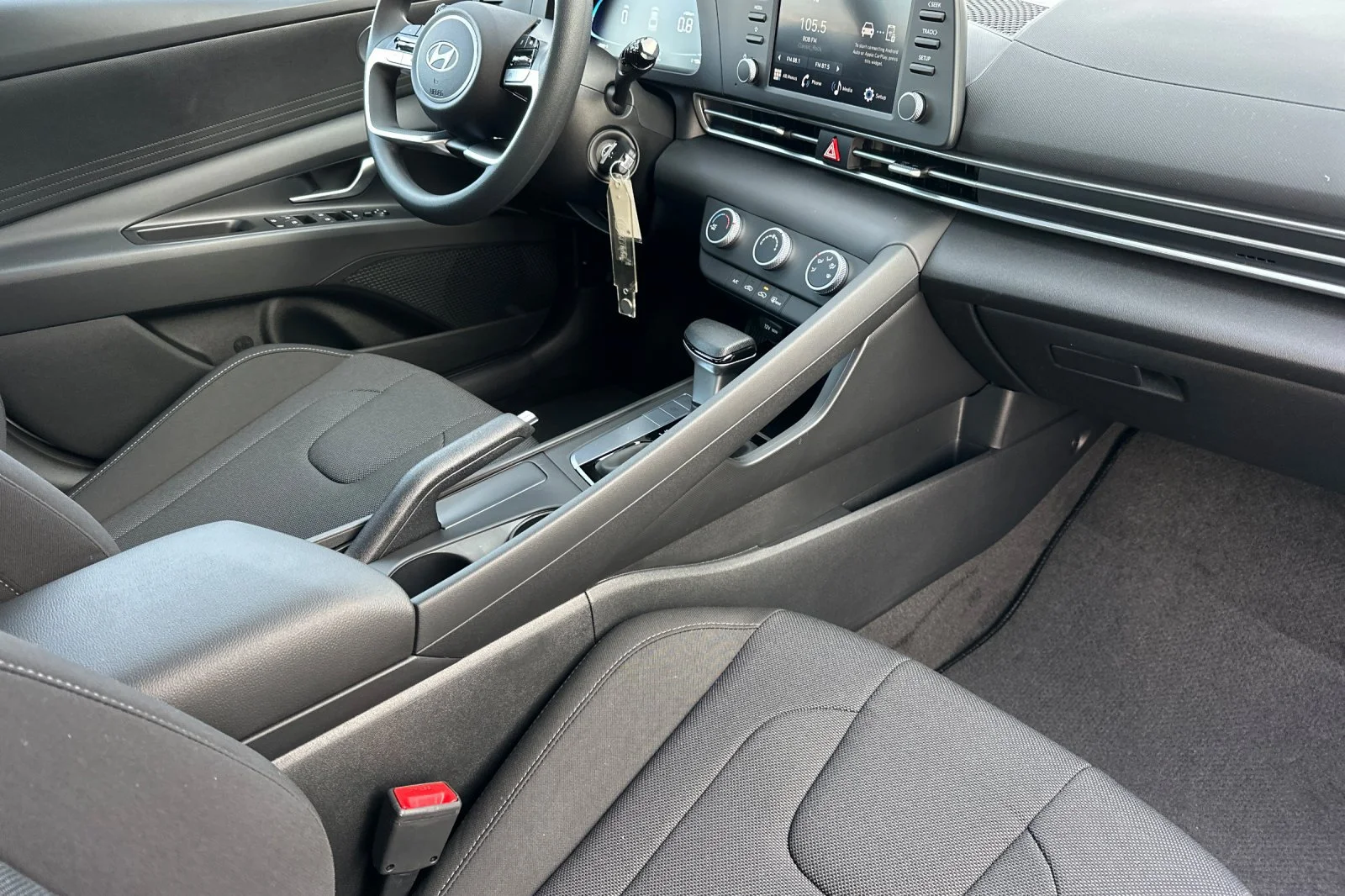 Used 2026 White Hyundai SE image 14