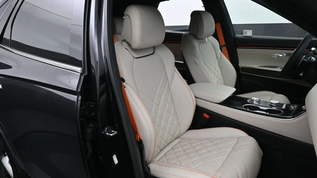 Used 2026 Black Genesis 3.5T Sport Prestige image 17