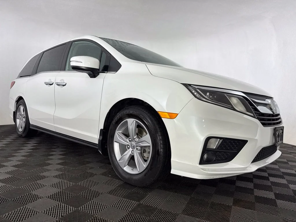 Used 2020 White Honda EX-L image 2