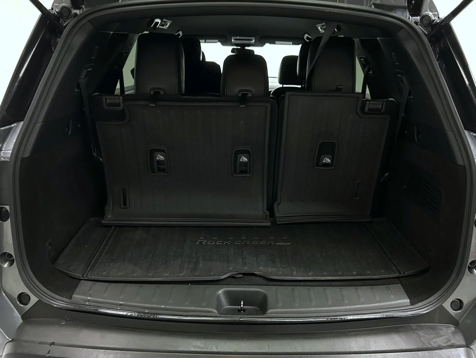 Used 2023 Gray Nissan Rock Creek image 22