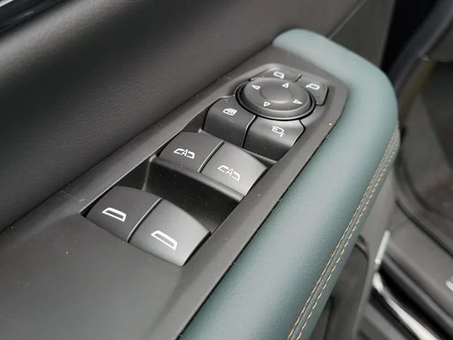 New 2026 Onyx Black GMC AT4 image 10