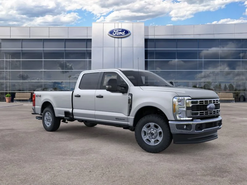 New 2026 Agate Black Metallic Ford XLT image 32