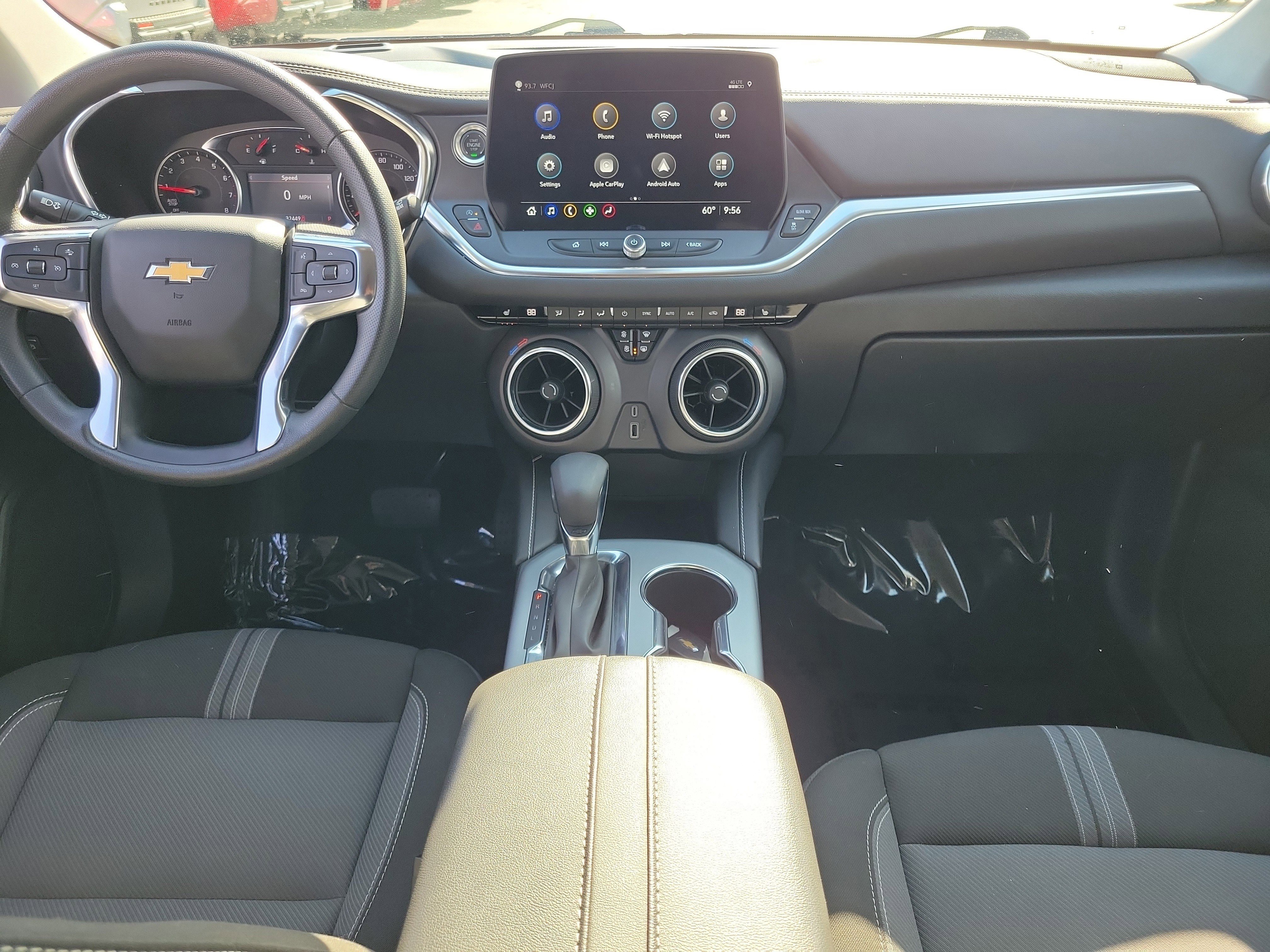 Used 2025 Black Chevrolet LT image 9