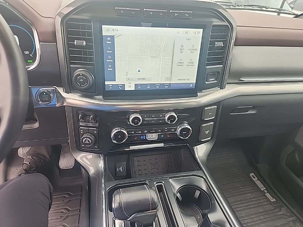 Used 2023 White Ford Lariat image 24
