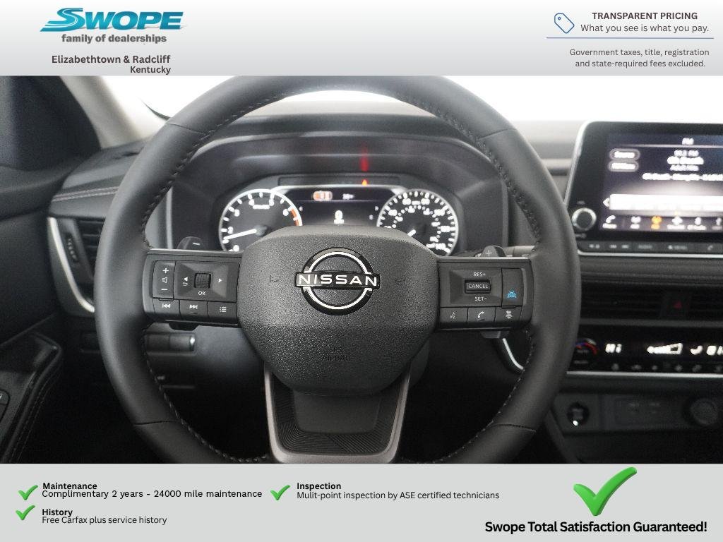 Used 2026 Everest White Pearl Tricoat Nissan Dark Armor image 17