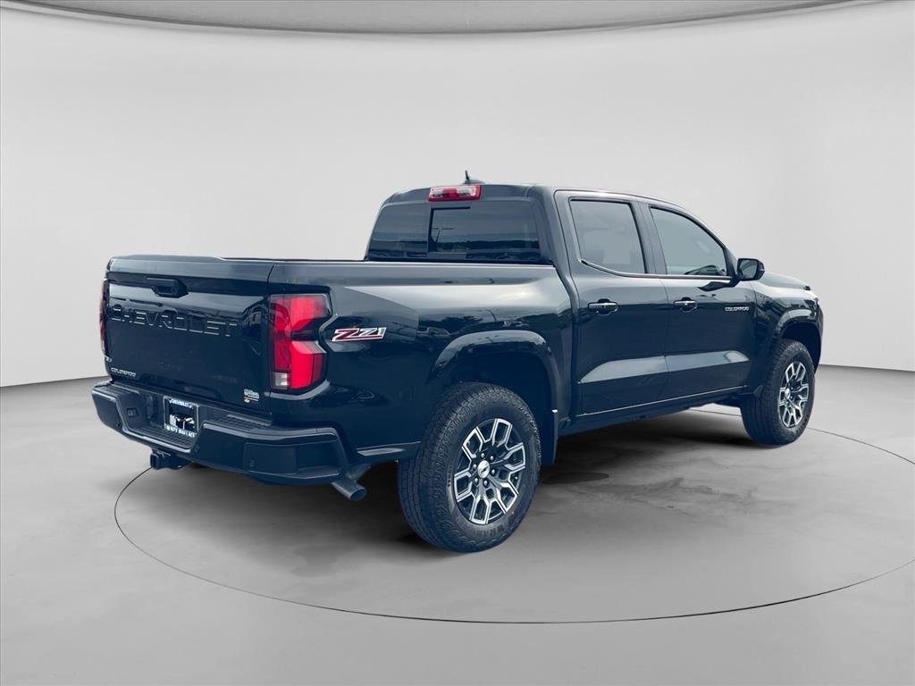 New 2026 Black Chevrolet Z71 image 8