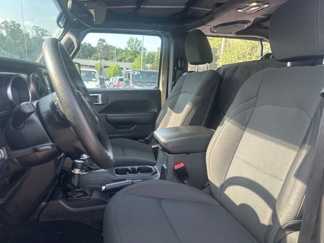Used 2022 Beige Jeep Sport image 10