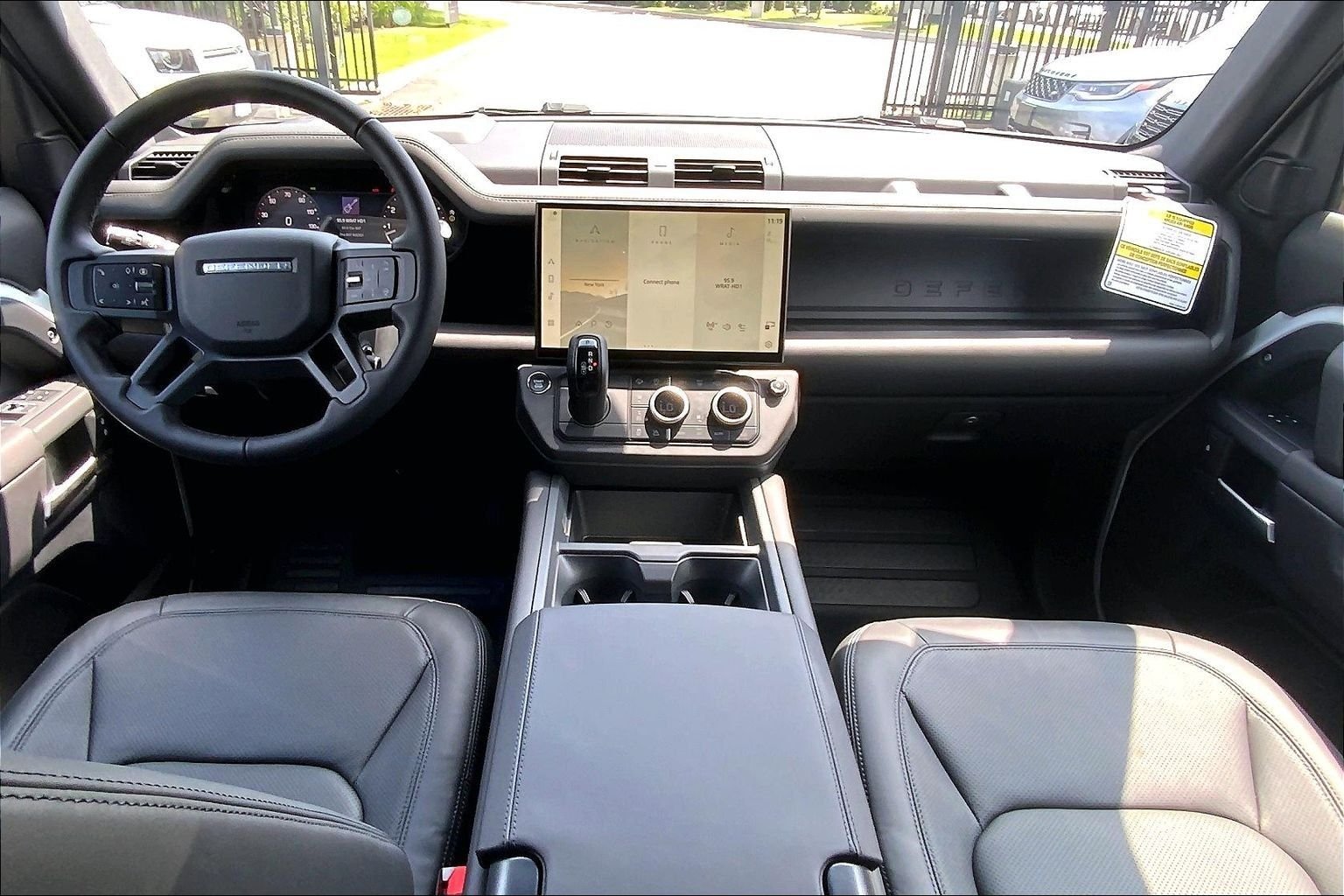 New 2026 Fuji White Land Rover X-Dynamic SE image 5