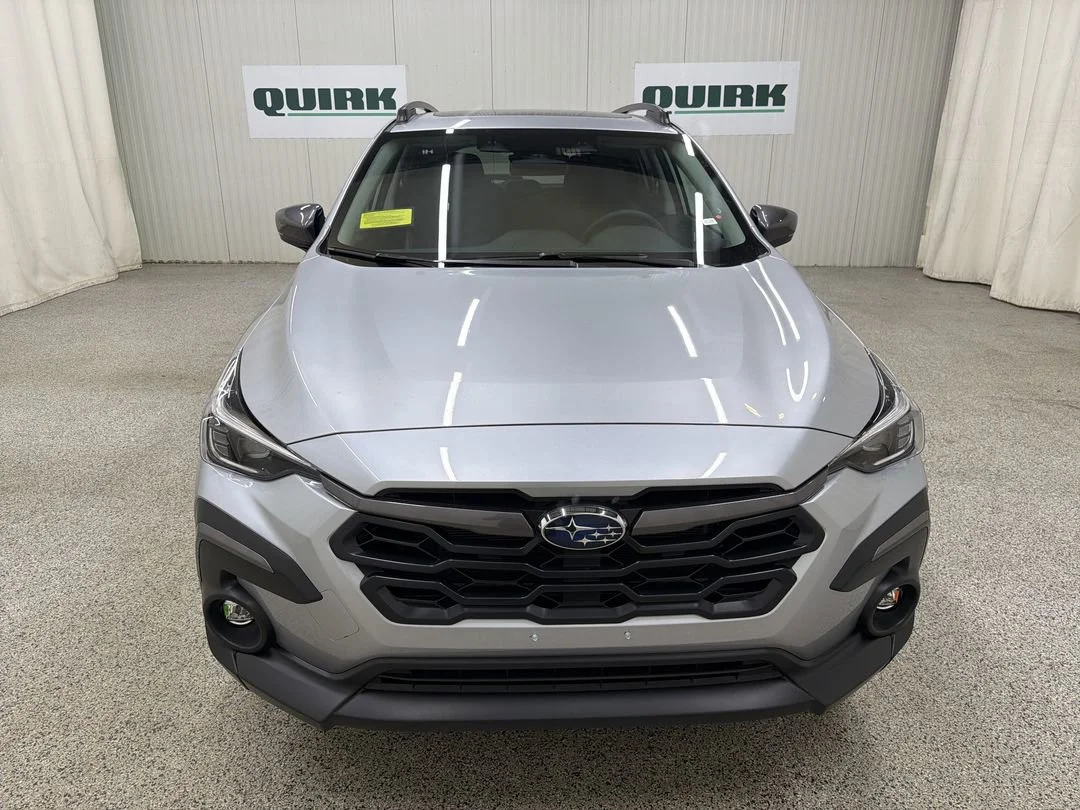 New 2026 Ice Silver Metallic Subaru Limited image 2