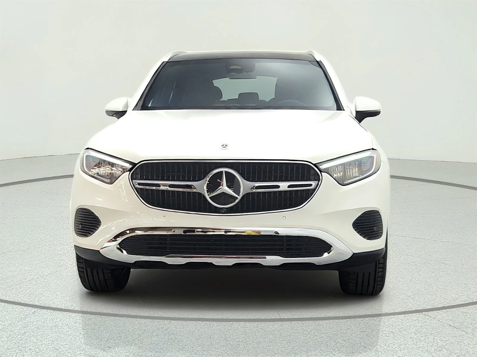 Certified Used 2026 Polar White Mercedes-Benz GLC 300 SUV image 2