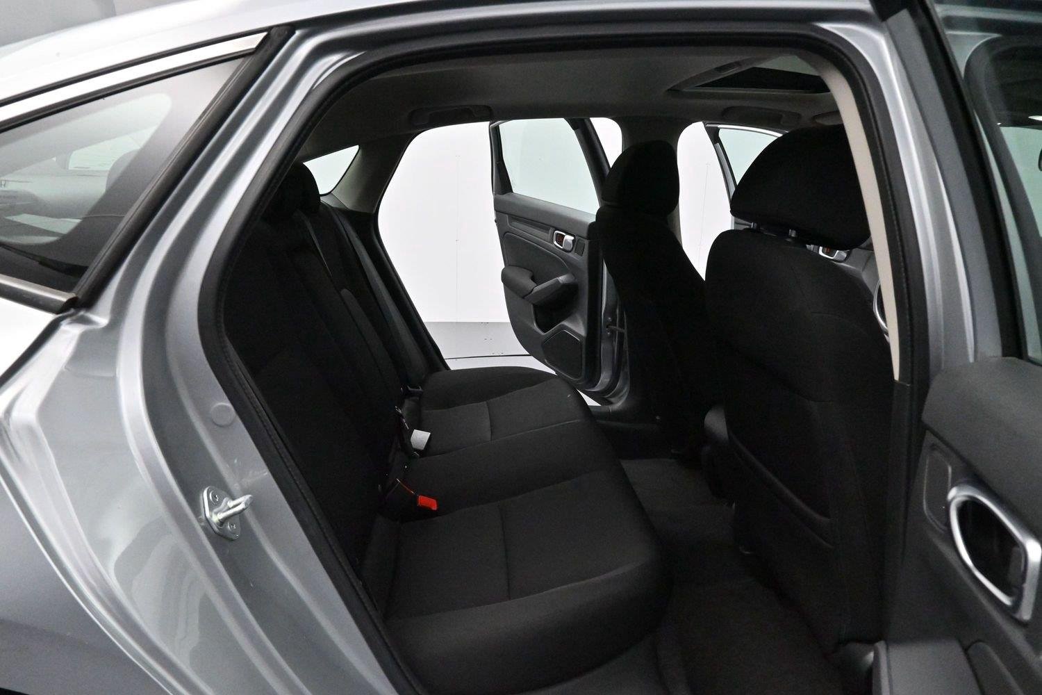 Used 2023 Lunar Silver Metallic Honda EX image 28