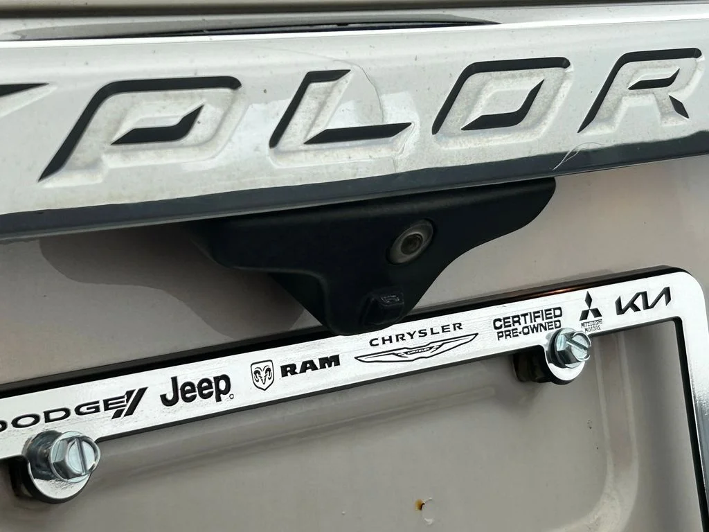 Used 2018 White Platinum Clearcoat Metallic Ford XLT image 32