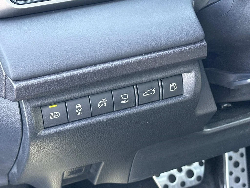Certified Used 2025 Green Toyota XSE image 27