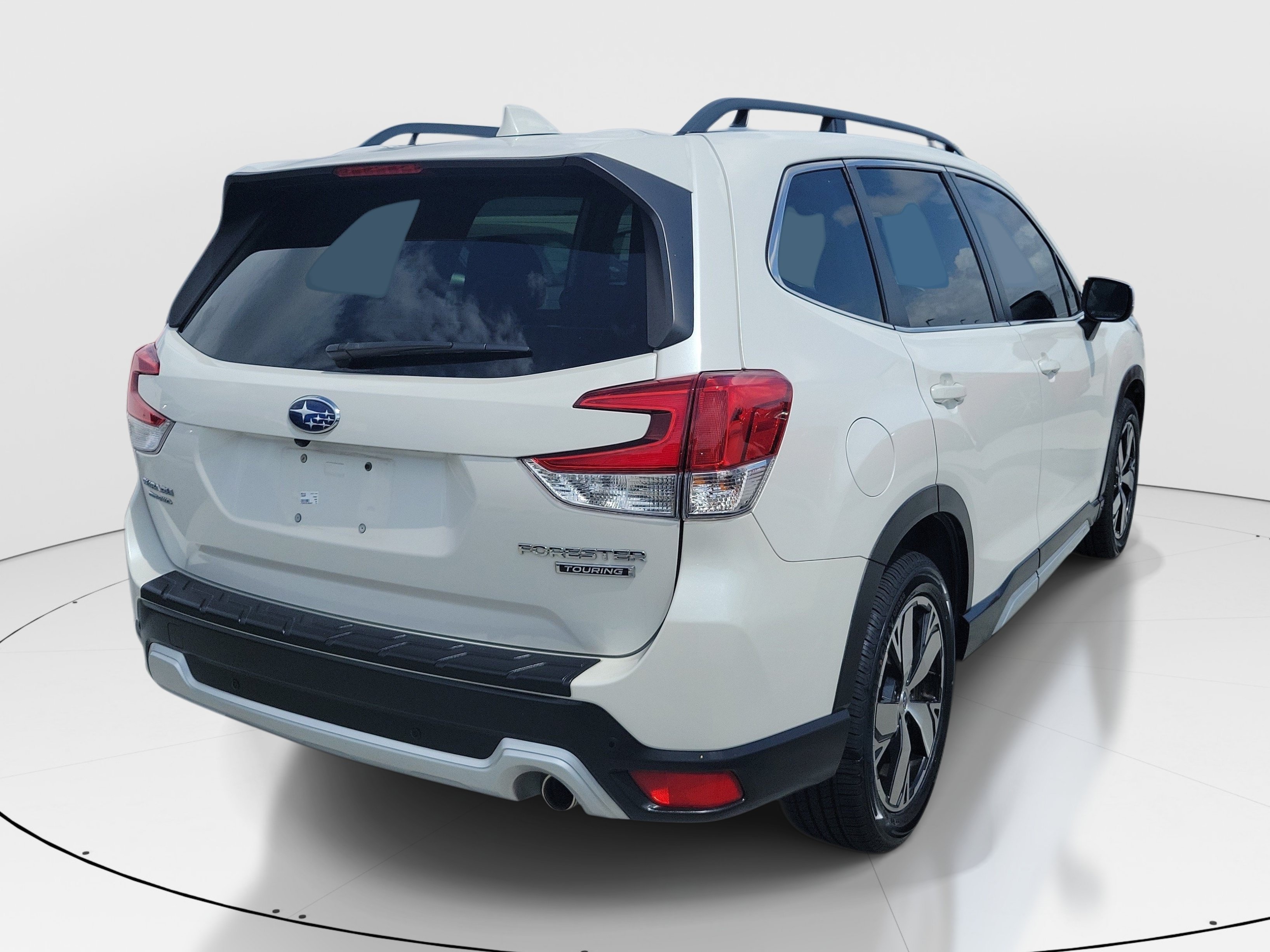 Used 2020 Crystal White Pearl Subaru Touring image 6