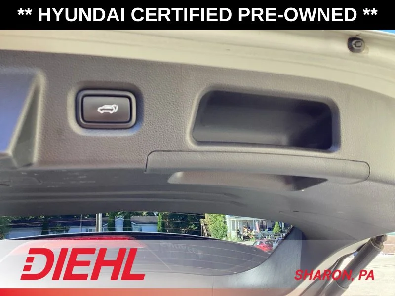 Used 2023 White Hyundai SEL image 15