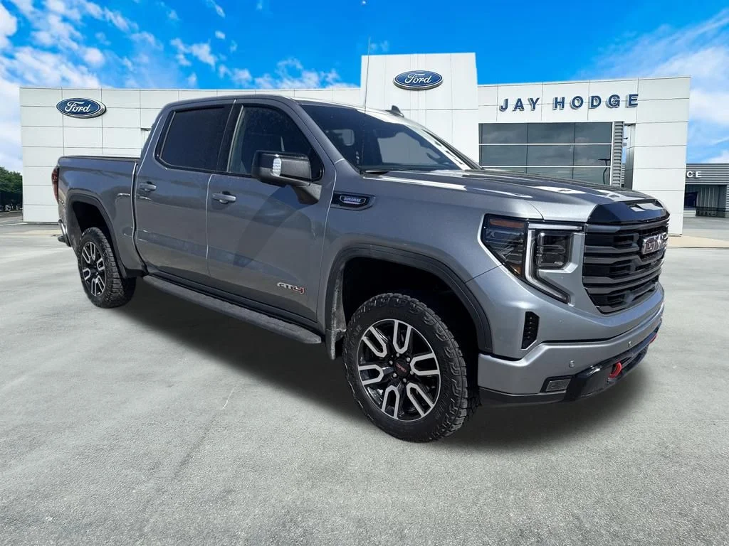 2025 GMC Sierra 4WD Crew Cab Short Box AT4's photo